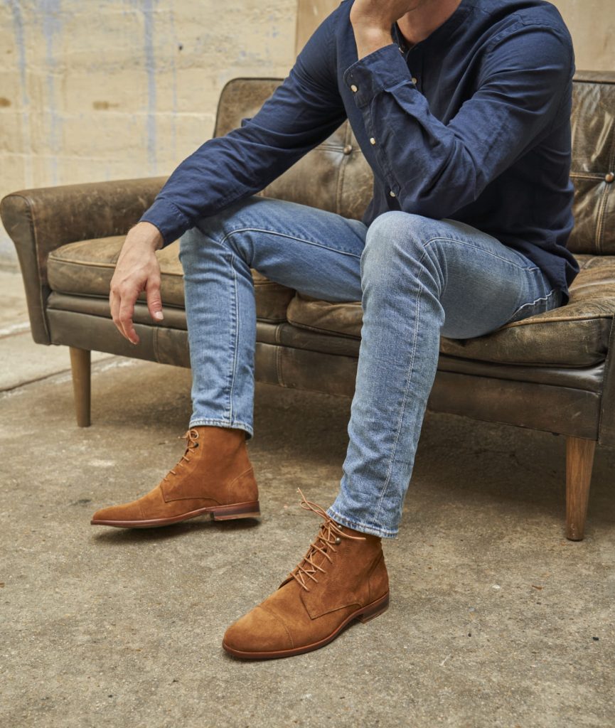 Chaussures de ville : les bottines pour hommes, un incontournable