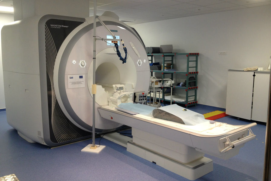 Echographie et Machine learning : comment les systèmes d&rsquo;IA améliorent l&rsquo;analyse des images pour une meilleure diagnostic des maladies abdominale