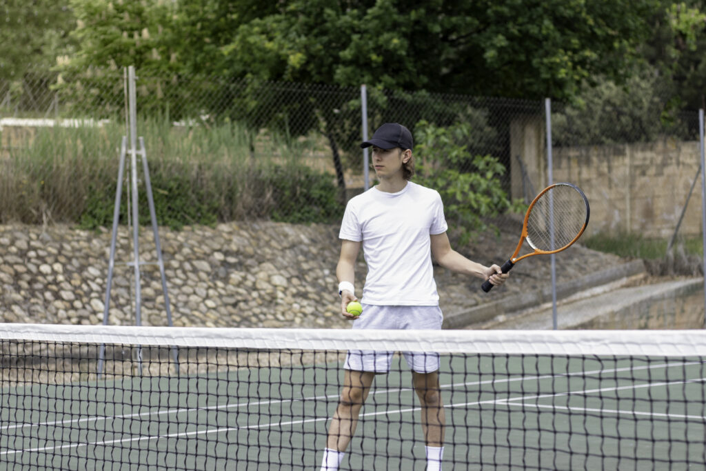 Épanouissement sportif : l&rsquo;expérience unique d&rsquo;un stage de tennis avec hébergement